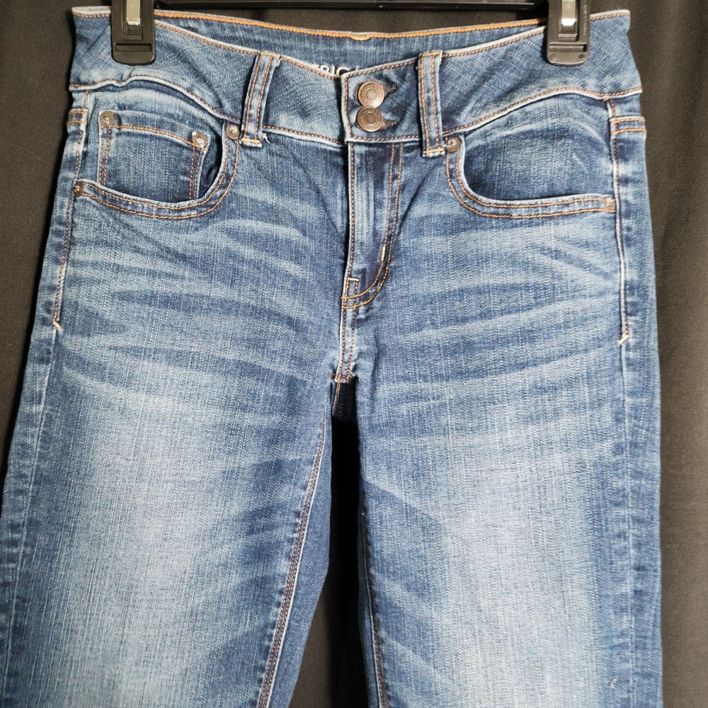American Eagle Super Stretch Flare Jean Blue Medium Wash Size 4 X-Long Long Rise - Picture 2 of 9